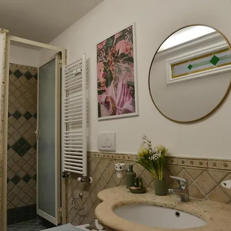 Casa Iulia - Raffinata Dimora Nel Cuore Di * Roma