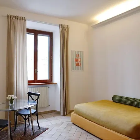 Casa Iulia - Raffinata Dimora Nel Cuore Di Διαμέρισμα Ρώμη